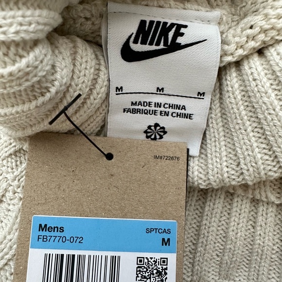 Nike Life Cable Knit Turtleneck Sweater Off White Bone FB7770-072 Men’s - Picture 8 of 9